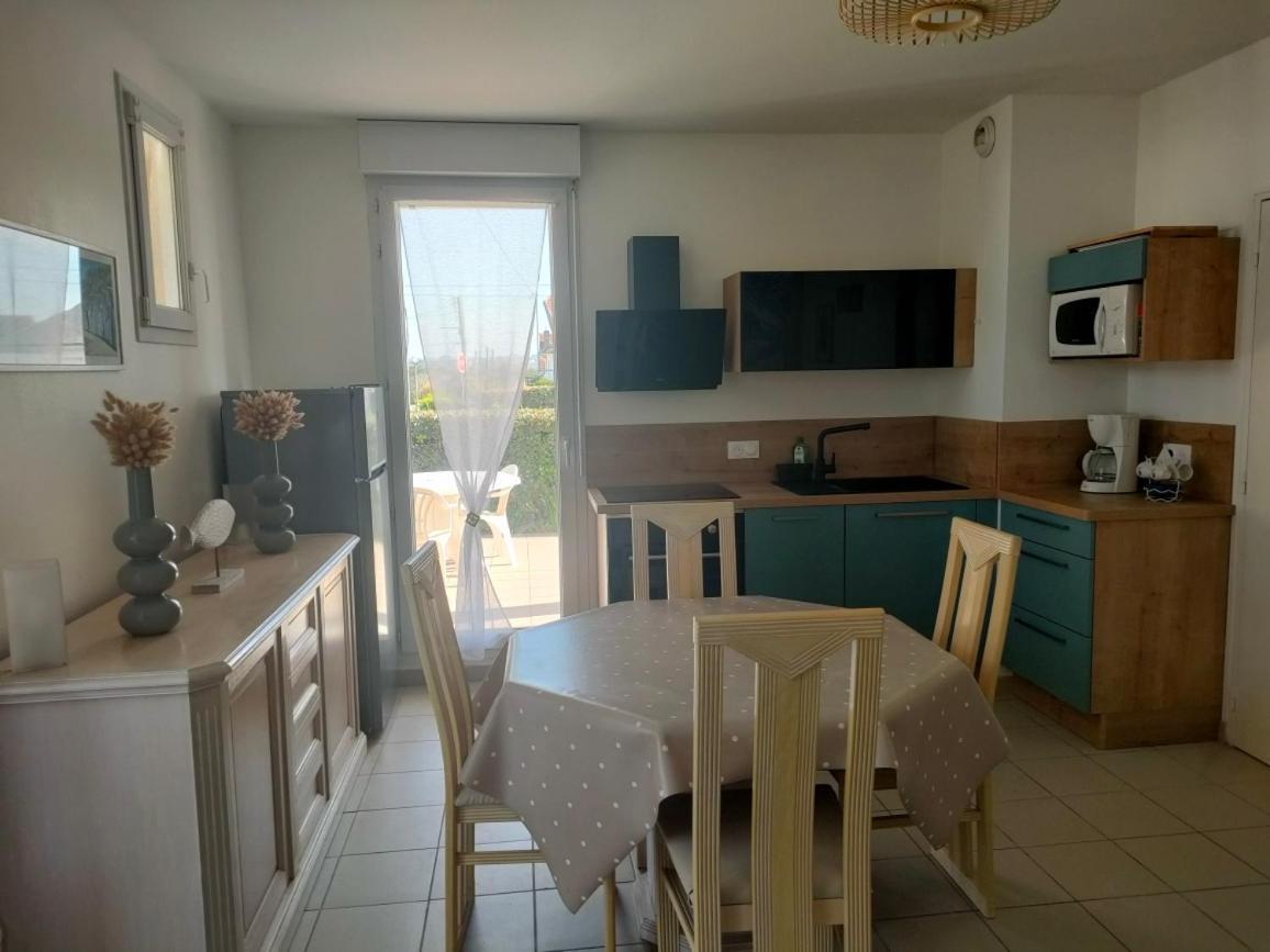 Les Terrasses Du Chateau Barneville-Carteret Εξωτερικό φωτογραφία